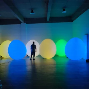 Uovo di Pasqua Inflabile Gigante Ermetico Personalizzato in PVC da 1,5m 2m 3m Modello d'Aria Uovo Pallone da Terra