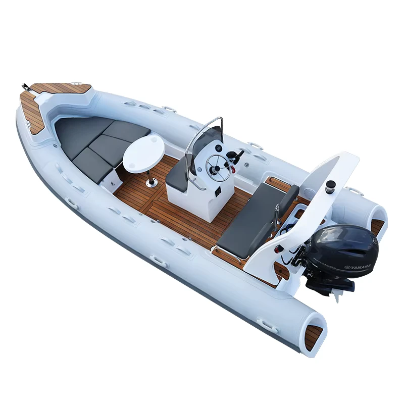 Yacht gonflable de sport de 18 pieds RIB550, coque en PVC en fibre de verre, moteur hors-bord, remorque optionnelle, bateau de loisirs de 5,5 m