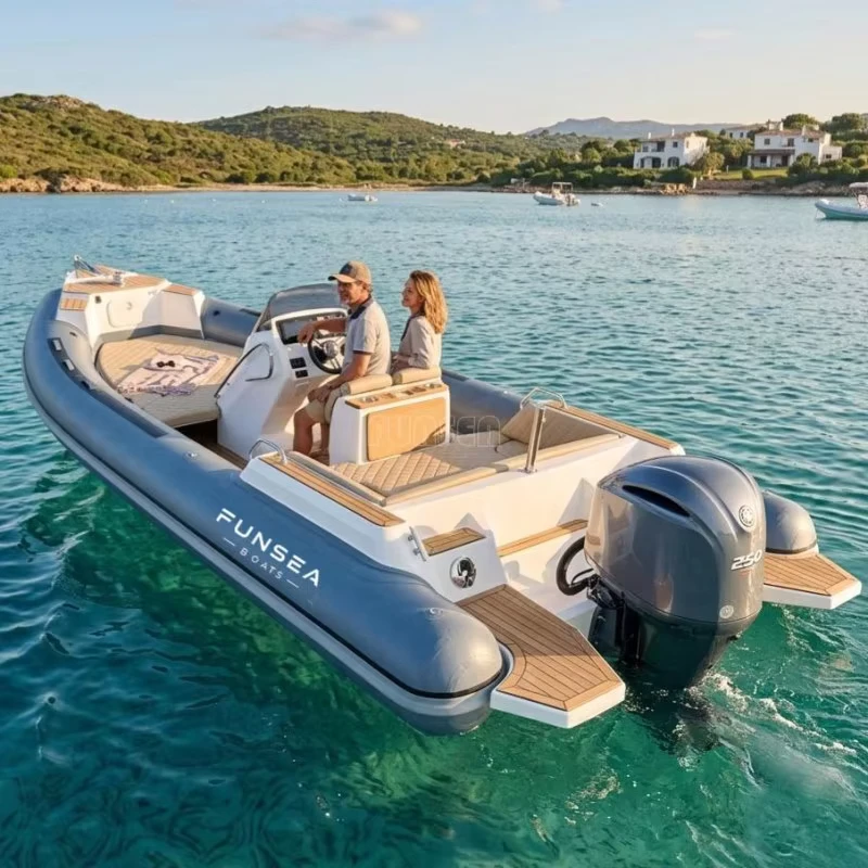 25ft 7.6m Hypalon RIB Boat Pusat Konsol Kapal Olahraga Kaku untuk Keluarga Penyusuran Hari di Laut