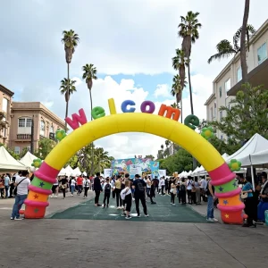 360 Inflatable Factory Offers Discounted Inflatable Arches in Stock for Advertising Infatables Events Does Not Include the Fan