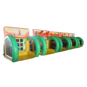 Gioco sportivo gonfiabile all'aperto 5 in 1 con design personalizzato, struttura in metallo, capacità per 10 persone