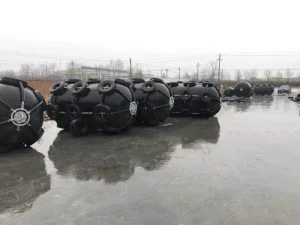 50kpa and 80kpa Yokohama Net Type Floating Pneumatic Marine Rubber Fenders with Chain and TireNet for Ship to Ship