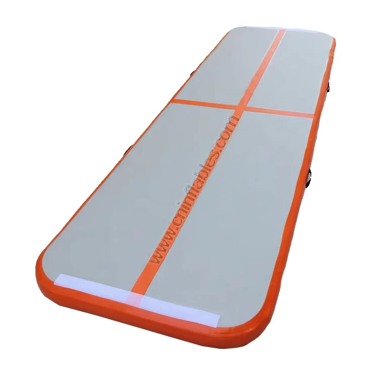 Pista de aire inflable naranja de 6 m