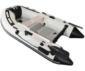 8,2 2,5 m RIB250 Stijve Romp Fiberglass PVC Opblaasbare Jacht voor 2 Personen Offshore Waters Vrijetijdssurfen