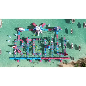 वयस्क inflatable व्यावसायिक जल पार्क बाधा कोर्स पार्क के लिए पीवीसी सामग्री और 500 किलोग्राम से अधिक क्षमता के साथ