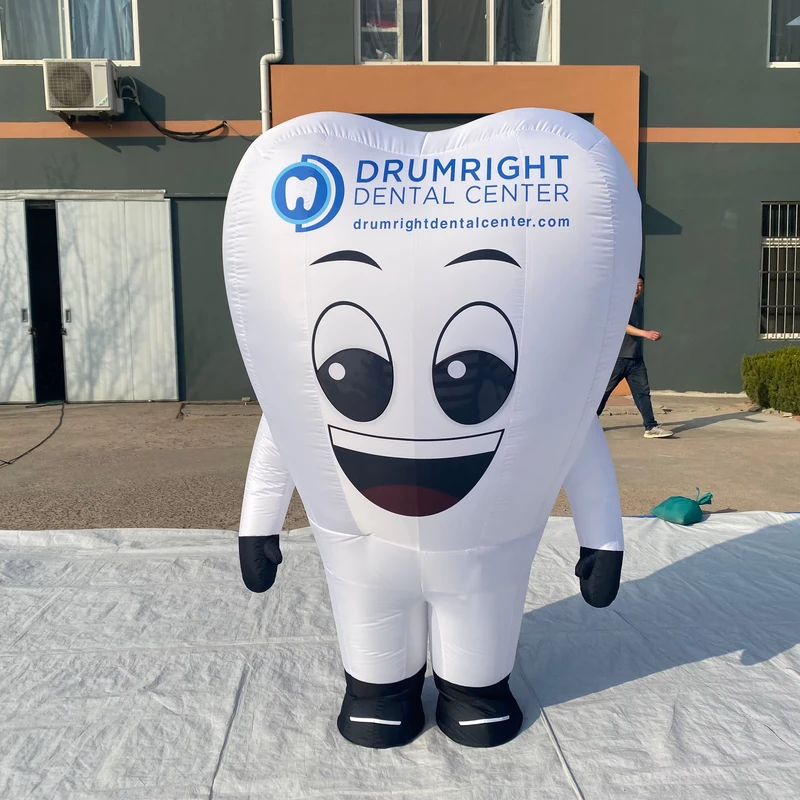 Disfraz inflable de mascota de diente blanco, mascota publicitaria inflable interactiva personalizada