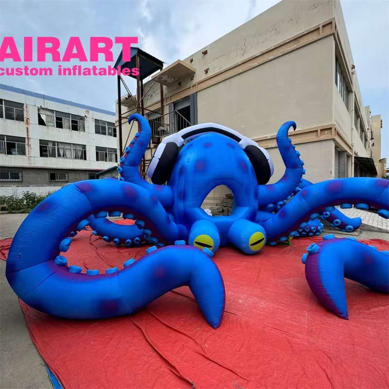 Strandfeest Podium Decoratieve Gigantische Opblaasbare Blauwe Octopus Podium Rekwisiet met Hoofdtelefoon, Grote Opblaasbare Octopus Mascotte