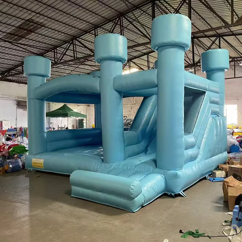 Rumah Loncat Inflatable PVC Biru Merah Putih dengan Kolam Bola dan Seluncuran, Kastil Bouncy Komersial untuk Pesta dan Acara