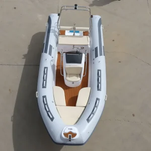 CE 520 럭셔리 RIB 520 경질 유리 섬유 딥-V 선체 Orca Hypalon PVC 충전식 카약이 제공됩니다.