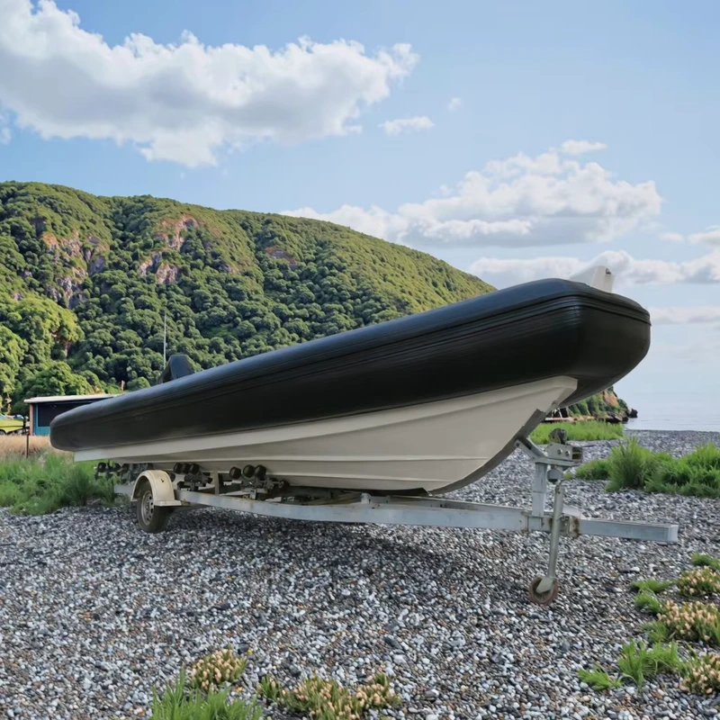เรือยาง RIB760 Deep V Hypalon ได้รับการรับรอง CE สำหรับครอบครัว