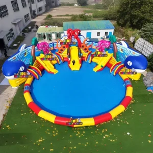 CE商業デザインカスタマイズインフレータブル陸水公園、スライド付き、中国の巨大インフレータブルモバイルウォーターパーク、プール付き