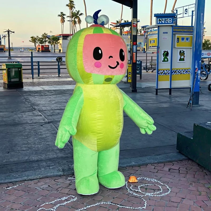 Cartoon Opblaasbare Watermeloen Mascotte Baby Kostuum Pluche Kleding Aangepast Ontwerp voor Halloween Feest Props