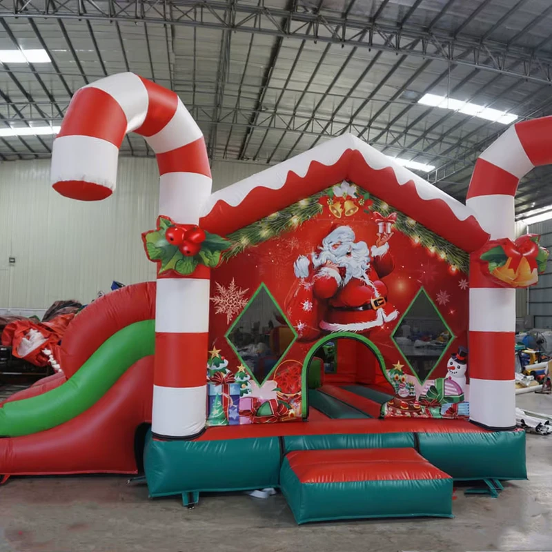 Weihnachtlich thematisierte aufblasbare Hüpfburg