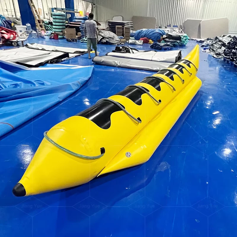 Desain Klasik 6 Tempat Duduk 10 Orang Permainan Olahraga Air Portabel Perahu Pisang Inflatable Double Tube