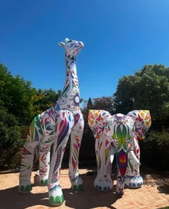 Colorful Giant Inflatable Giraffe Model Inflatable Animal Cartoon for Festival Advertising