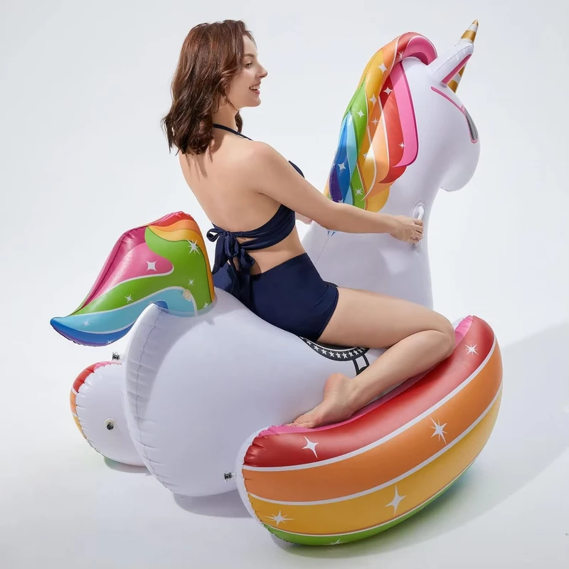 Gonfiabile Colorato a Forma di Unicorno per Bambini e Adulti - Giocattolo Acquatico per Divertimento Estivo