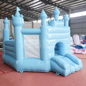Combo de château gonflable bleu bébé en PVC avec souffleur, centre de jeu extérieur, château de saut avec toboggan