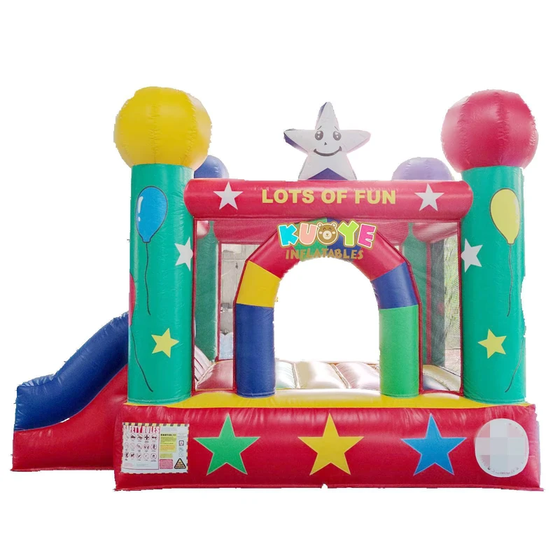 Kastil Bouncy Berwarna-warni, Kombinasi Seluncuran Kecil untuk Anak-anak