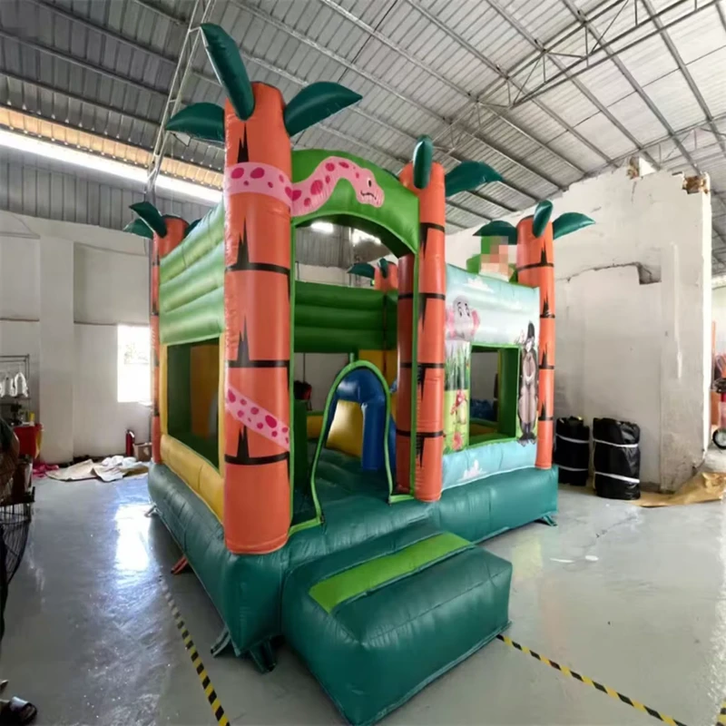 Castillo inflable temático de animales del bosque comercial de PVC de 0.55 mm, casa de rebote con tobogán, tamaño personalizado certificado CE para 5 pasajeros