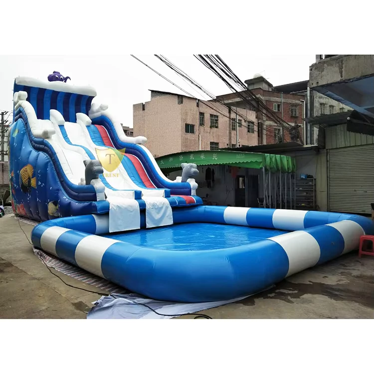 Scivolo Gonfiabile Gigante per Piscina Commerciale