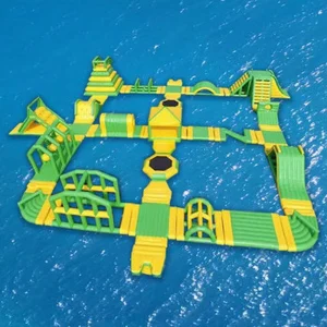 Curso de obstáculos inflable para parque acuático bouncy comercial interior exterior con alta capacidad para juegos de diversión