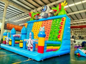 व्यावसायिक इनडोर आउटडोर inflatable चढ़ाई की दीवार PVC कैसल माउंटेन गेम्स के साथ आसान सेटअप सहायक उपकरण
