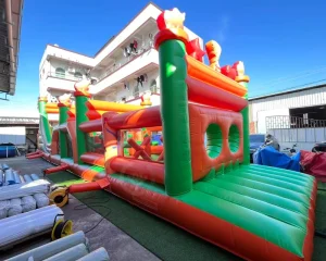Commercial Inflatable Obstacle Course with Slide Sport Theme Bouncing Inflatable Obstacle Toys Runway