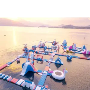 Parque Aquático Inflável Comercial Jogos de Parque Aquático Equipamento de Playground Flutuante