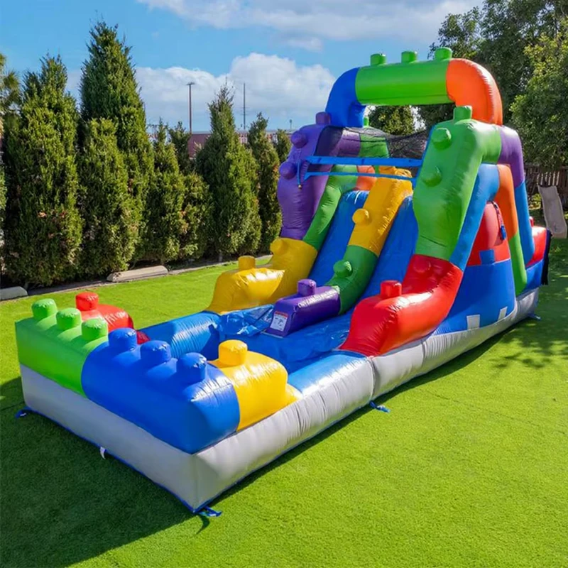 Bâtiments de blocs de construction de toboggans aquatiques gonflables commerciaux, toboggan humide gonflable pour entreprise de location