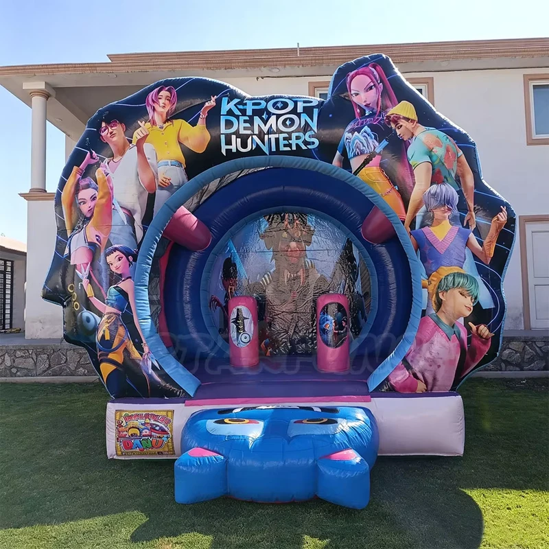 Castelo Inflável Comercial K pop Demon Cartoon para Aluguer em Festa ao Ar Livre