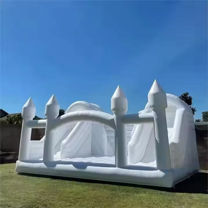 Lâu đài nhảy bouncy trắng hoàn toàn sang trọng cho đám cưới