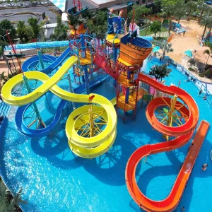 Toboggan aquatique public extérieur commercial pour parc de loisirs pour adultes et enfants