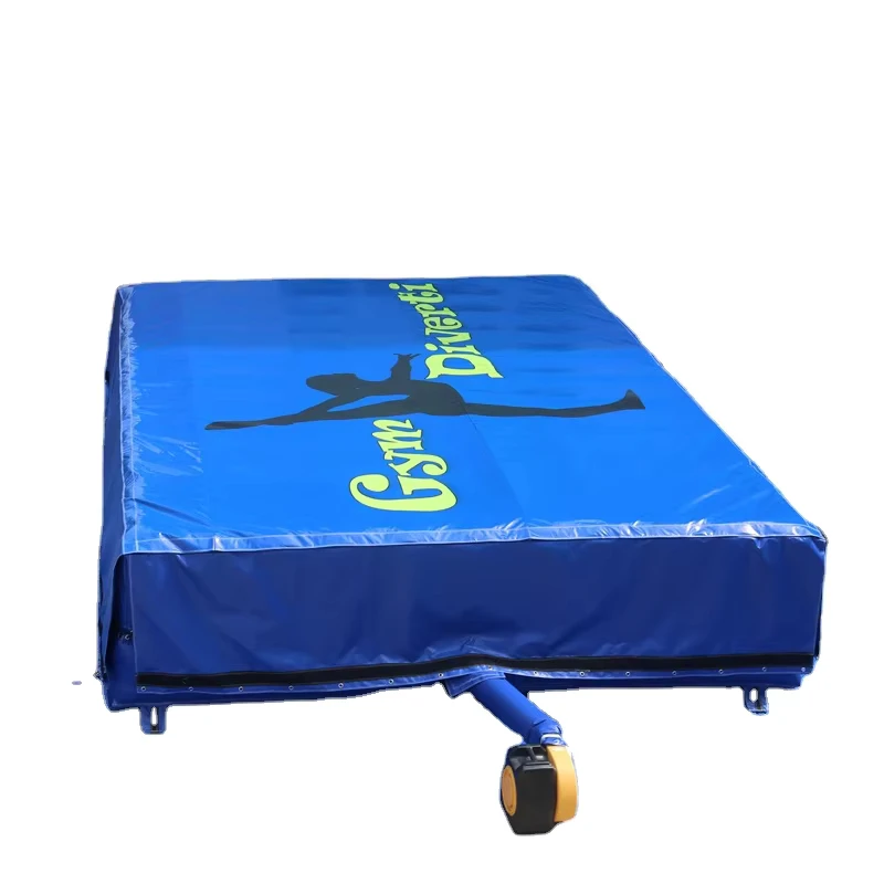 Aangepaste commerciële gymnastiek spring luchtzak, opblaasbare stunt luchtzakken, opblaasbare airpit landing mat voor avonturenpark