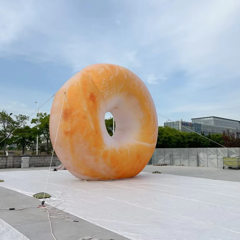 Modèle Alimentaire Gonflable Géant en Forme de Bagel pour Publicité de Boulangerie à Prix d'Usine