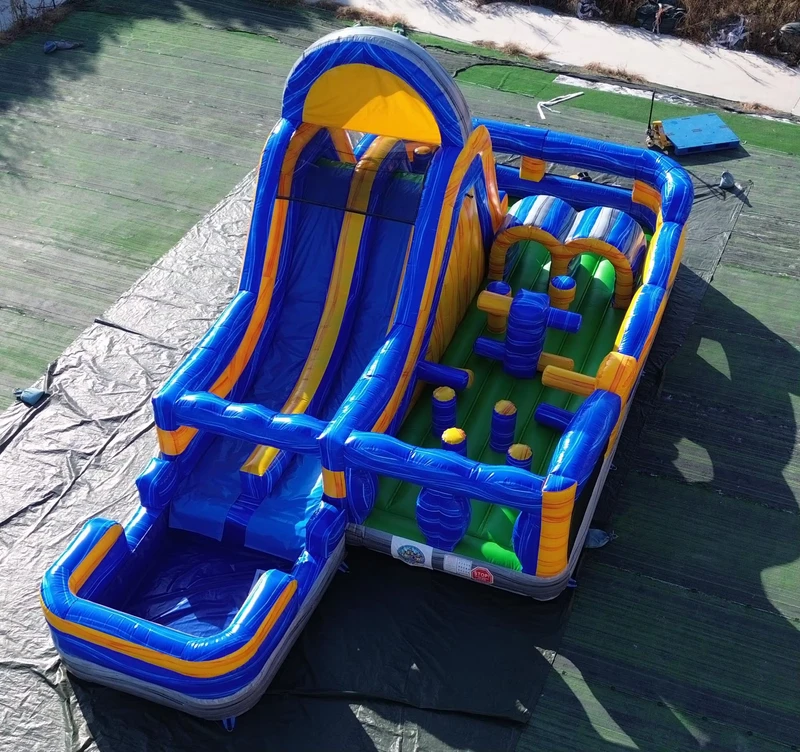 Castello Gonfiabile Personalizzato Grande Gonfiabile con Scivolo e Percorso ad Ostacoli con Piscina