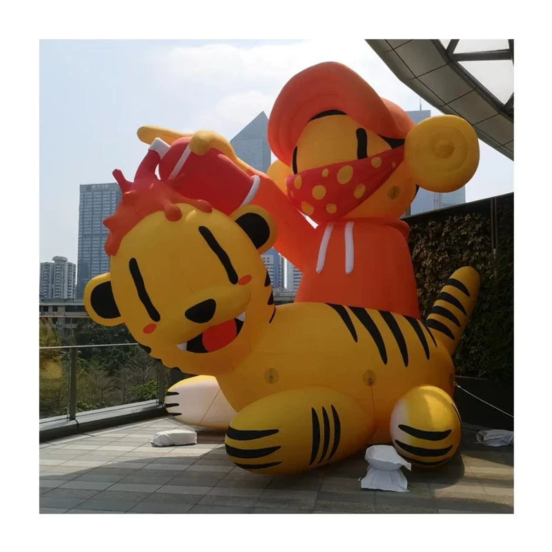 Personnages de dessin animé gonflables sur mesure, géants pour décoration