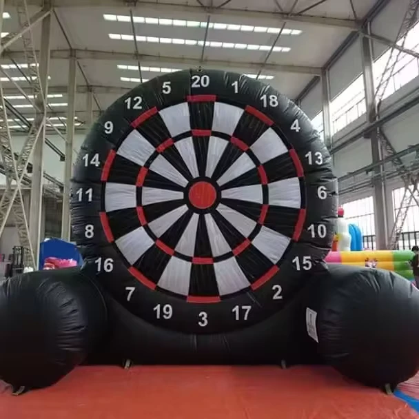 Benutzerdefinierte aufblasbare Fußball-Dartboard Aufblasbares Fußball-Wurfspiel für Vermietung Geschäft Schule Training
