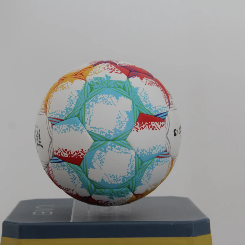 Custom Made Factory Soccer Ball High Quality Size 5 Machine Stitched Professional Football Indoor Outdoor Use PU PVC TPU