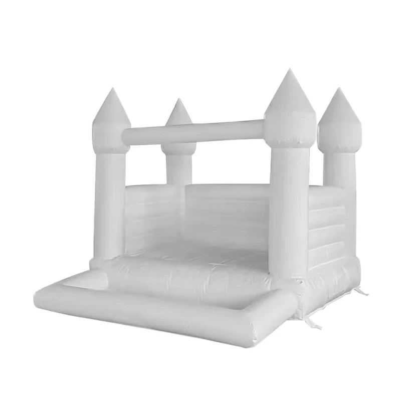 ปราสาทกระโดดพอง PVC สำหรับงานแต่งงาน ความจุ 600 กก. ป้องกัน UV และกันไฟได้