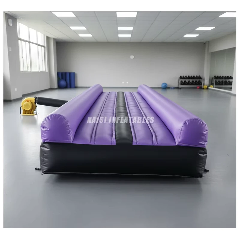 Tappeto gonfiabile commerciale durevole in PVC di dimensioni personalizzate per ginnastica e cheerleading