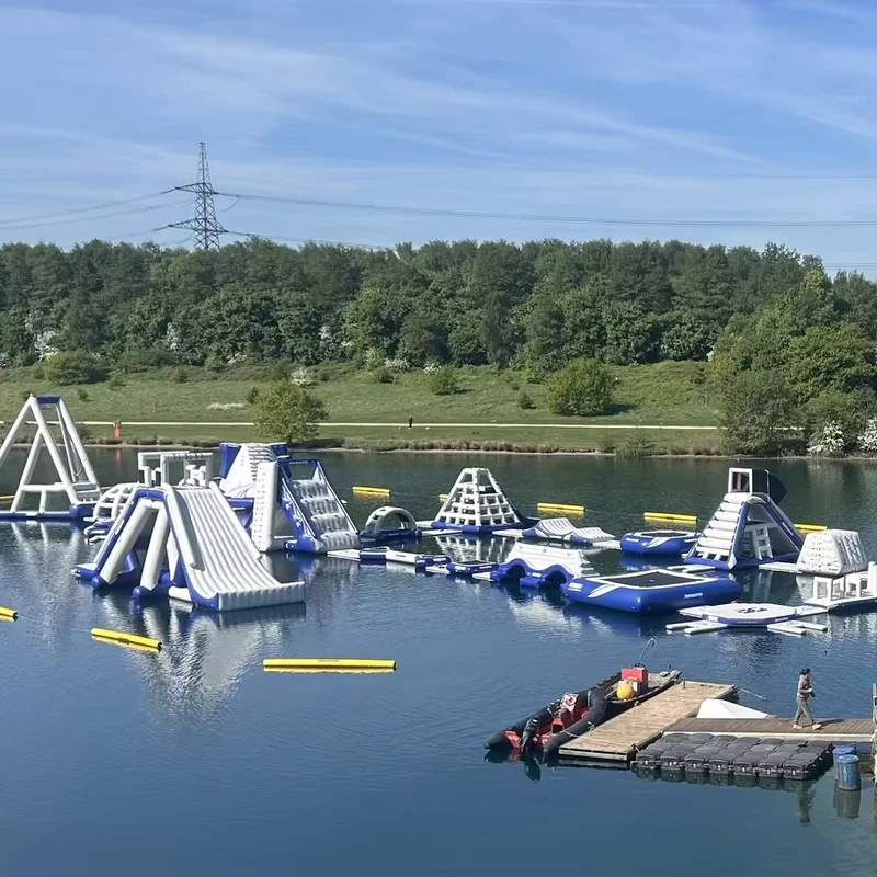 Curso de Obstáculos Inflável Grande Personalizável em PVC, Equipamento de Parque Aquático Flutuante Interior para Esportes Aquáticos em Mar e Lago
