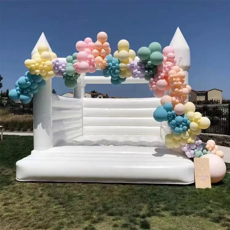 Trampolin Inflatable Romantis Mewah yang Dapat Disesuaikan Produk Olahraga & Hiburan Dekorasi Pesta Pernikahan Kastil