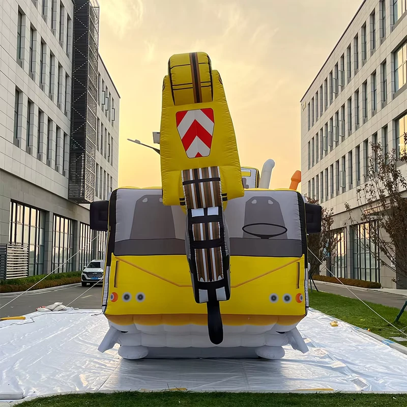 Model Kartun Inflatable Raksasa Kustom 12.3m*3m*3.9m, Iklan Inflatable, Mobil Pemadam Kebakaran Inflatable yang Bersinar