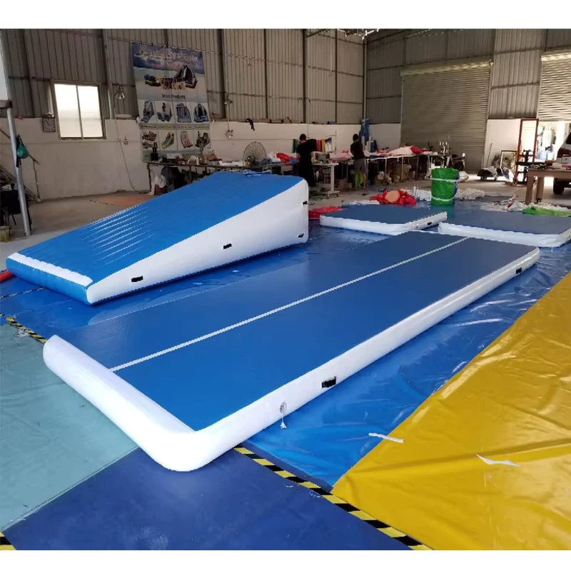 Customized Logo Gym Gymnastics Inflatable Air Wedge Tumble Track for Gymnastic Training