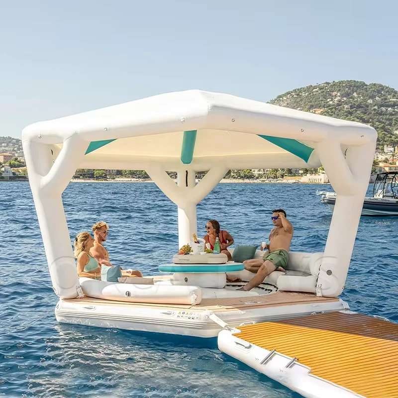 Yacht gonflable en PVC personnalisé, plateforme flottante de loisirs, île, cabane, installations de loisirs aquatiques