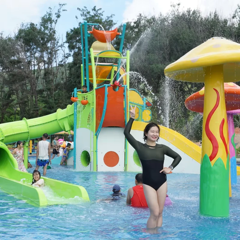 Parc aquatique personnalisé pour parents et enfants en fibre de verre, adapté pour une utilisation intérieure et extérieure
