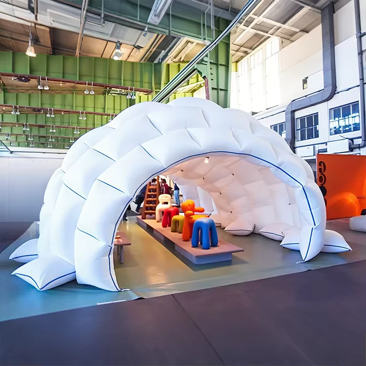 Tenda da campeggio gonfiabile personalizzata a forma di arte di strada con illuminazione LED