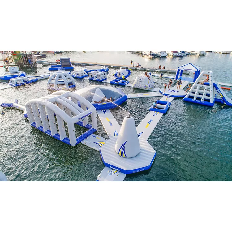 Inflable de agua flotante de tamaño personalizado para niños y adultos, parque acuático inflable en el mar