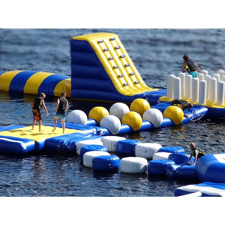 Maßgeschneiderter Wasserpark, riesige aufblasbare Wasserpark-Ausrüstung, schwimmender aufblasbarer Aqua-Park