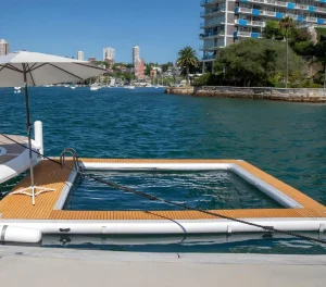 Drop Stitch Portable Floating Ocean Sea Swimming Yacht Pool Inflatable Sea Pool With Anti Jellyfish Net